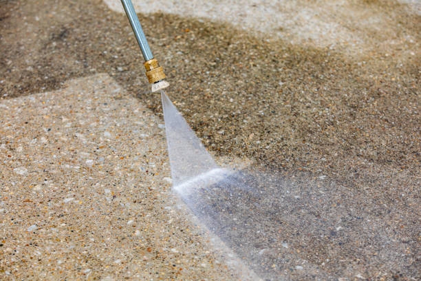 Best Parking Lot and Garage Cleaning  in Moundridge, KS